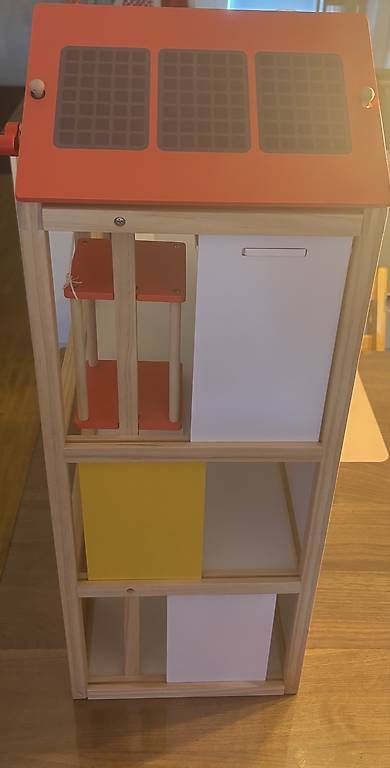 Puppenhäuser & -möbel: Puppenhaus – Gebraucht aus Aarau Rohr von amalieR. 1