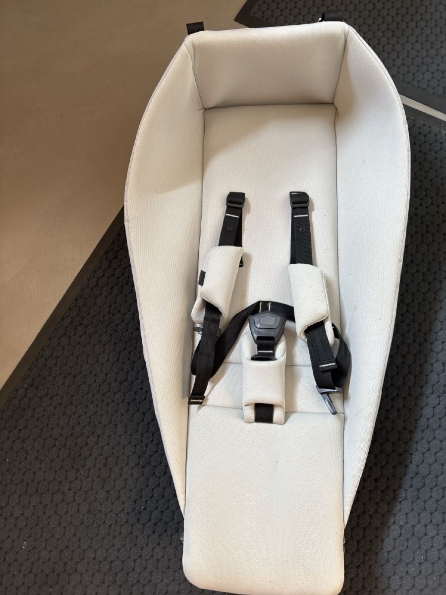 Amache: THULE Babysitz – Usato da Flims Dorf venduto da fon_8p6n