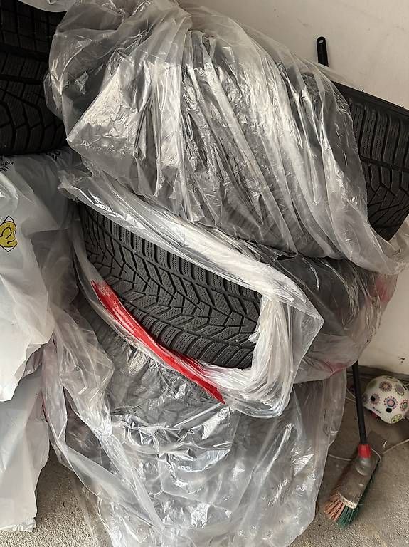 Pneumatici & Ruote complete: Roue hivers Audi q8 20 pouces – Usato da La Chaux-de-Fonds venduto da Stamper0 1