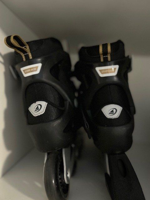 Patins à roul. & inline: Inlineskates Rollerblade Grösse 36/40 EU grau-anthrazit – D'occasion à Rothenburg par stacostaco 5