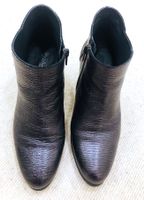 Lot de 8 bottines, chaussures et pantoufles pour femme Gr:37