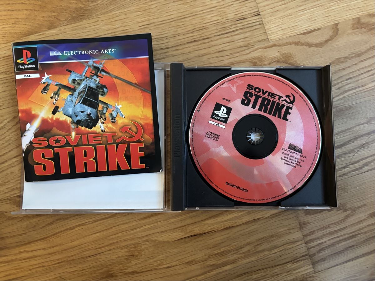 Jeux: PS (PAL) - Soviet Strike – D'occasion à Widen par mxpx_1981 1