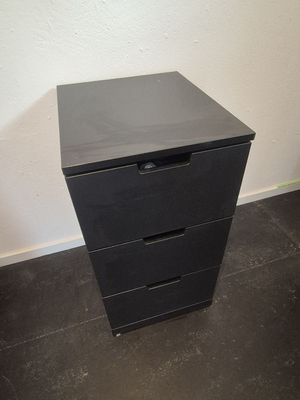 Ikea Cassettiere: NORDLI Kommode mit 3 Schubladen, anthrazit, 40x76 cm - IKEA  – Usato da Baden venduto da midewe 3