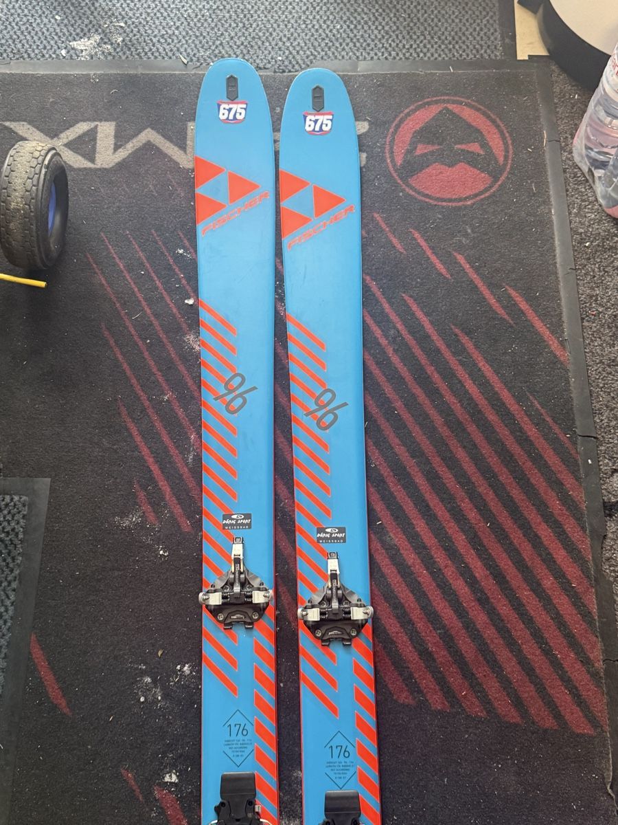 Fischer Skis: Tourenski Fischer Hannibal – Gebraucht aus Urnäsch von Welleweg