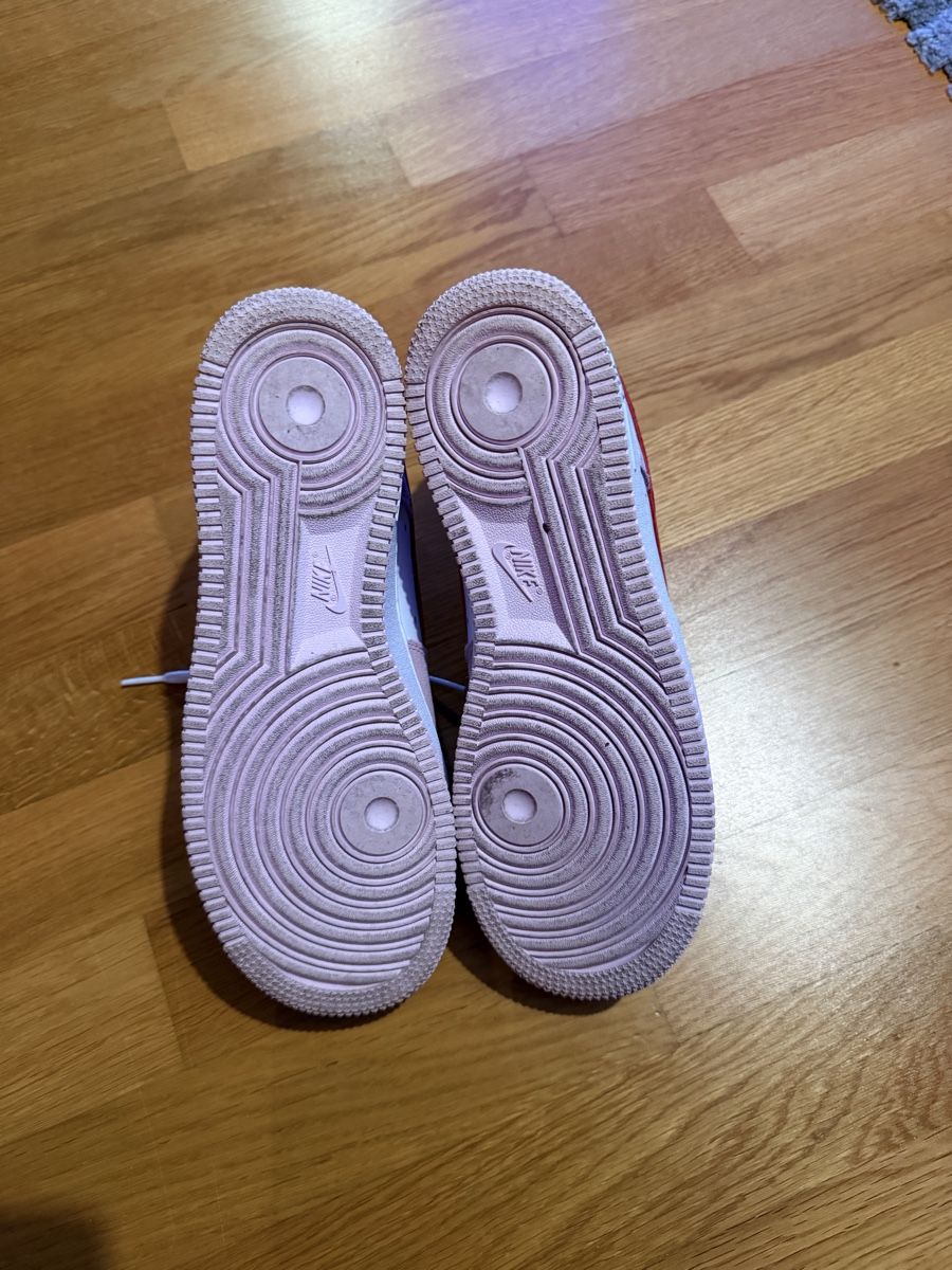Nike Herrenschuhe: Chaussures Nike – Gebraucht aus Marin-Epagnier von Malone22 2