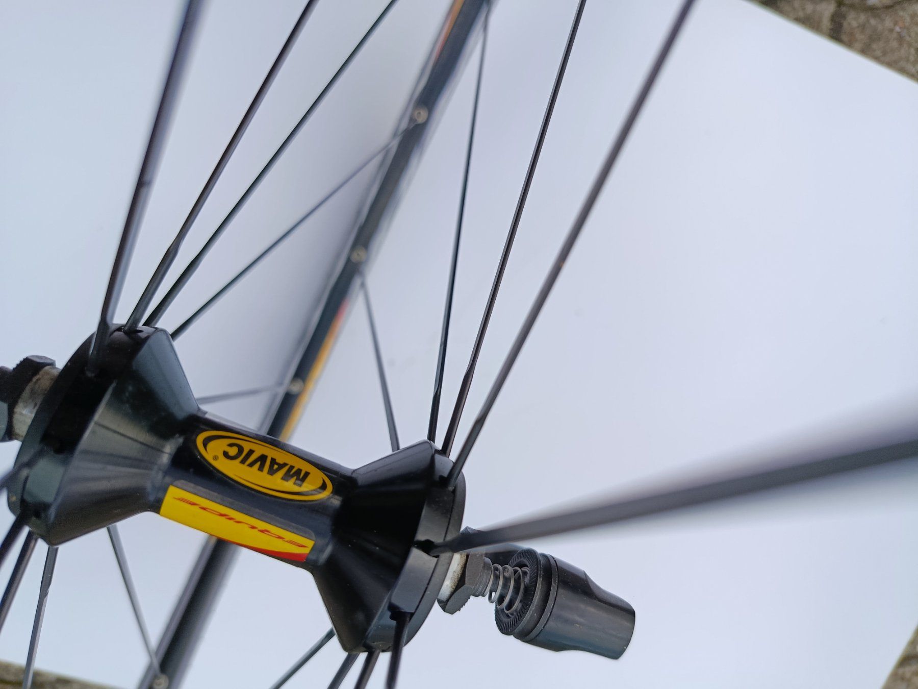 Mavic Ersatzteile: Magic Krysum Neuwertig Set10 Fach – Gebraucht aus Niederglatt SG von Titanium34
