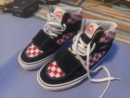rare Vans mountain edition 42