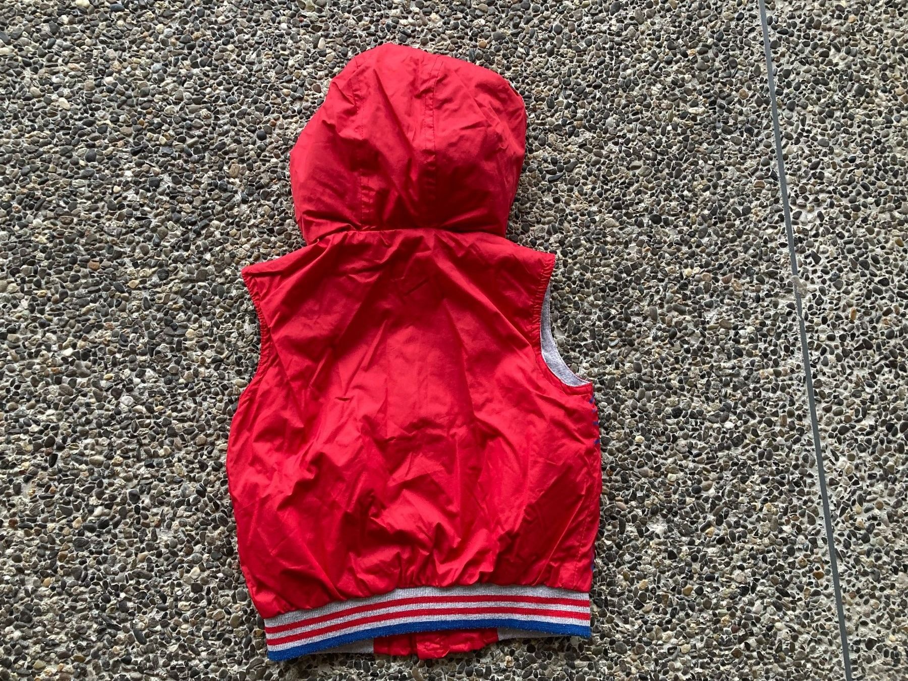 Altro abbigliamento per bambino: Gilet / Weste Mickey Mouse, Gr. 86 – Usato da Aetingen venduto da Nadinsky 2