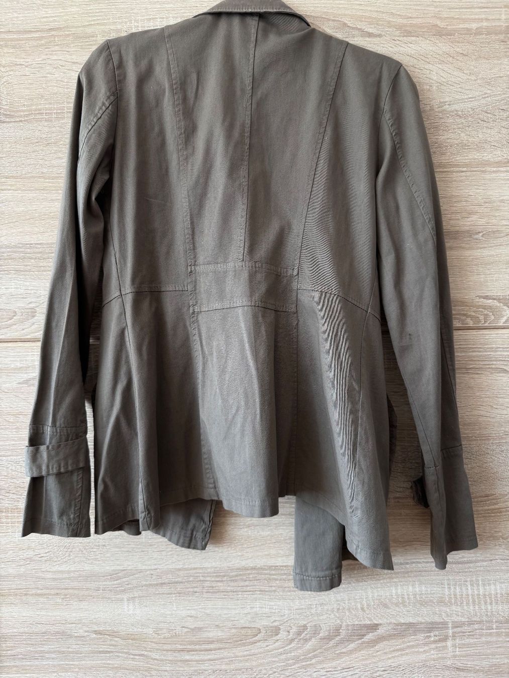 Jacken: Veste légère kaki – Neu (gemäss Beschreibung) aus Montreux von Izapechee 1