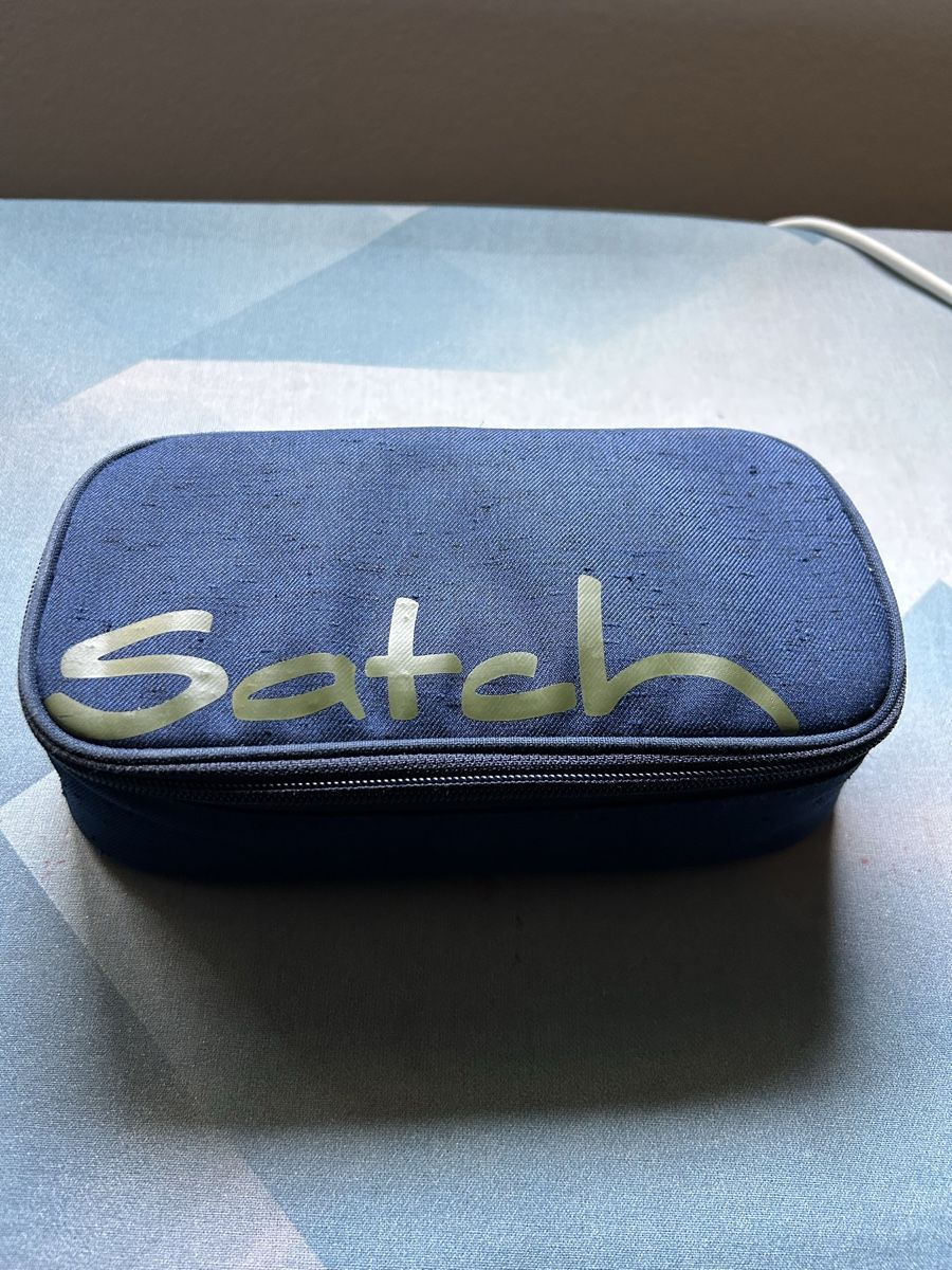 Satch Schüler-Etuis: Satch Schlamperbox blau-grün – Gebraucht aus Wiler (Lötschen) von Nad4