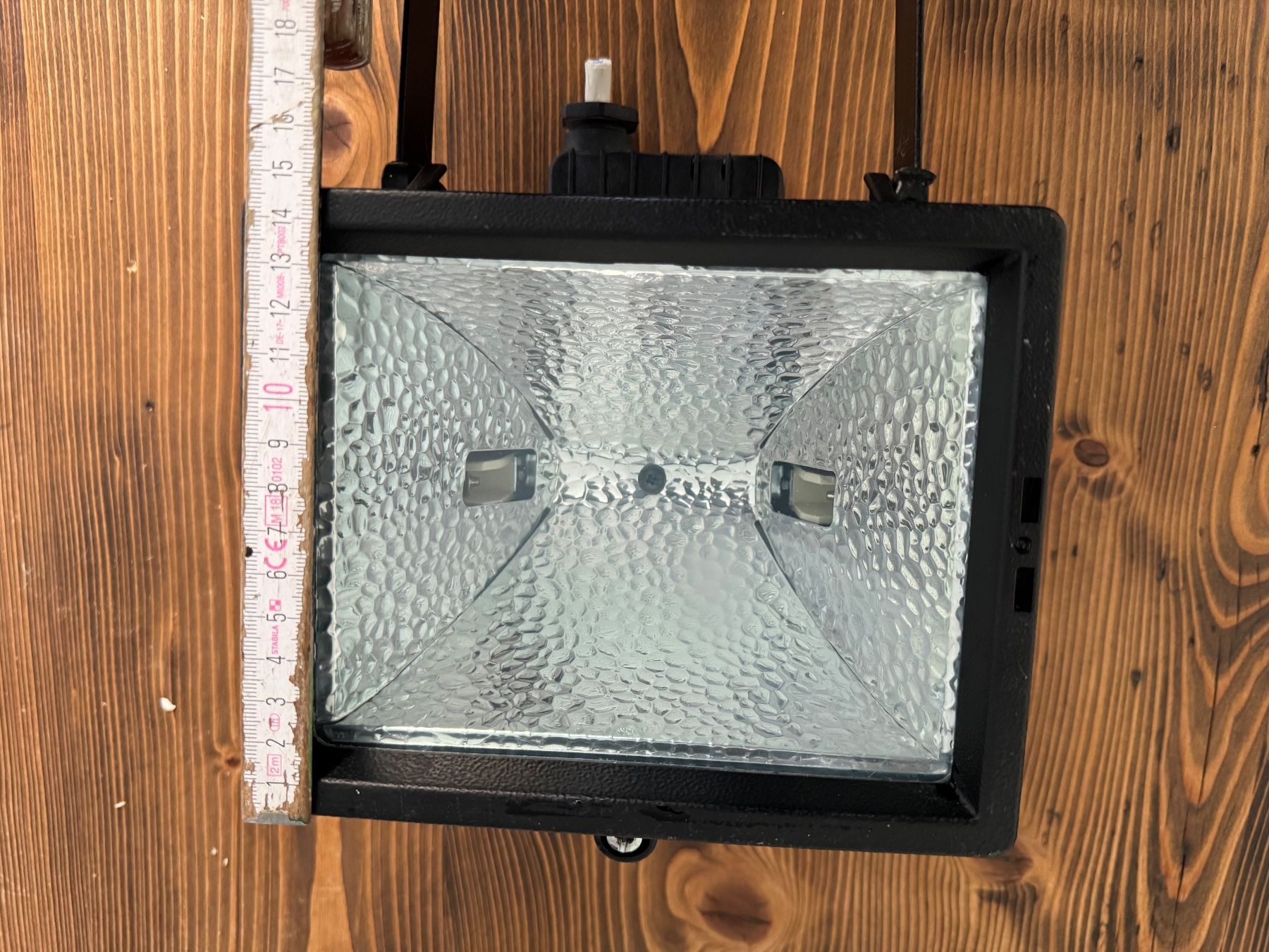 Lampade: Aussenlampe / Scheinwerfer - mit Halogen-Leuchtmittel 500W – Usato da Arisdorf venduto da imbeck 1
