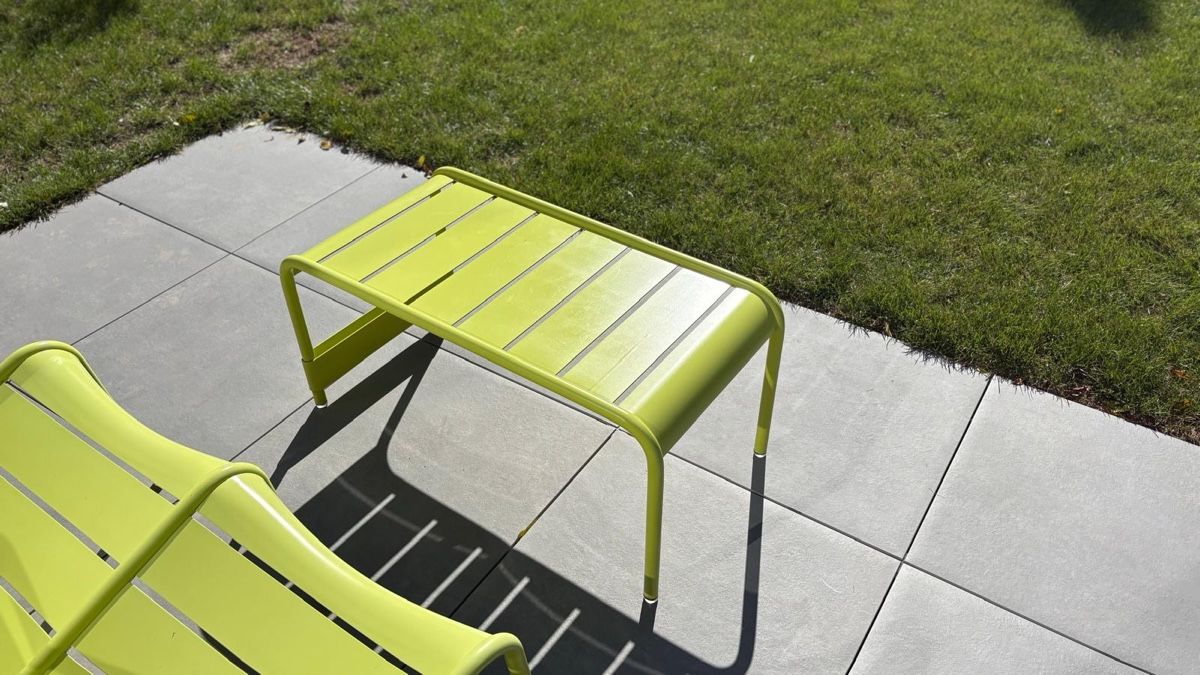 Fermob Tischset: Salon de jardin FERMOB, état correct – Gebraucht aus Mont-sur-Lausanne von Vinou6021 4