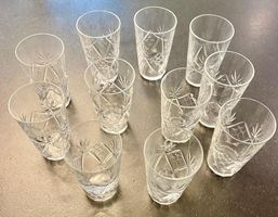 11 Kristall-Weissweingläser geschliffen
