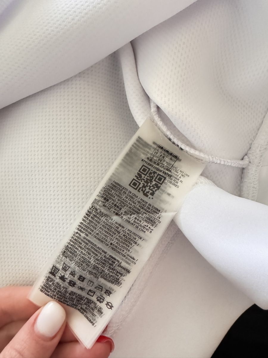Guess Completi & Tailleur: Damenanzug Guess – Nuovo (secondo la descrizione) da Ottenbach venduto da ul9_vq6l 5
