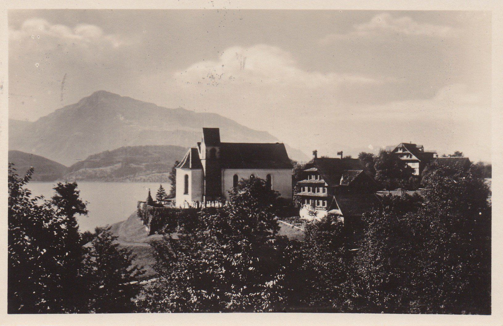 Cartoline postali: AK - Risch am Zugersee - gel. 14.5.1930 – Usato da Fribourg venduto da schnalla92