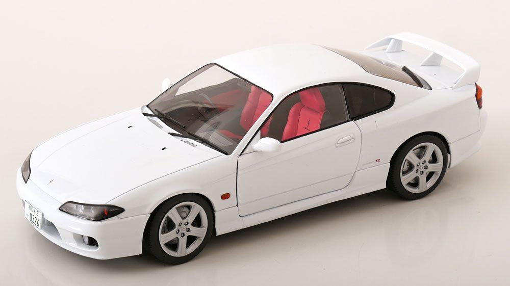 Solido 1:18 1999 Nissan Silvia S15 Spec R Aero - Aspen White - M & J Toys Inc. Die-Cast Distribution | Specializing in Die-cast Collectibles Since 1987