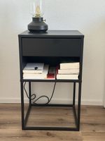 2 Nachttische schwarz mit Schublade sehr guter Zustand