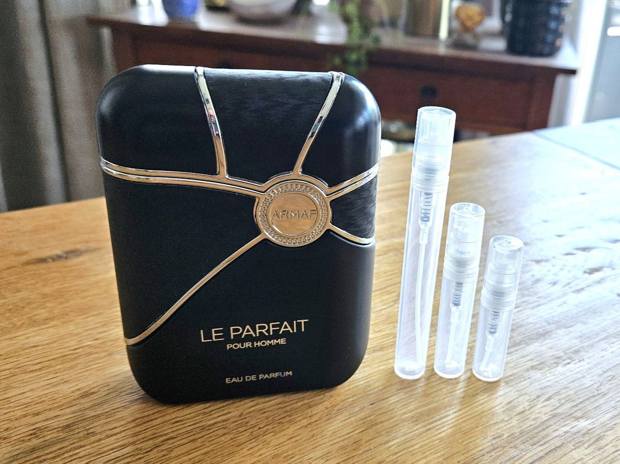 Profumi & Eau de Toilette: Armaf Le Parfait - Abfüllung 3ml – Usato da Zürich venduto da Flatus