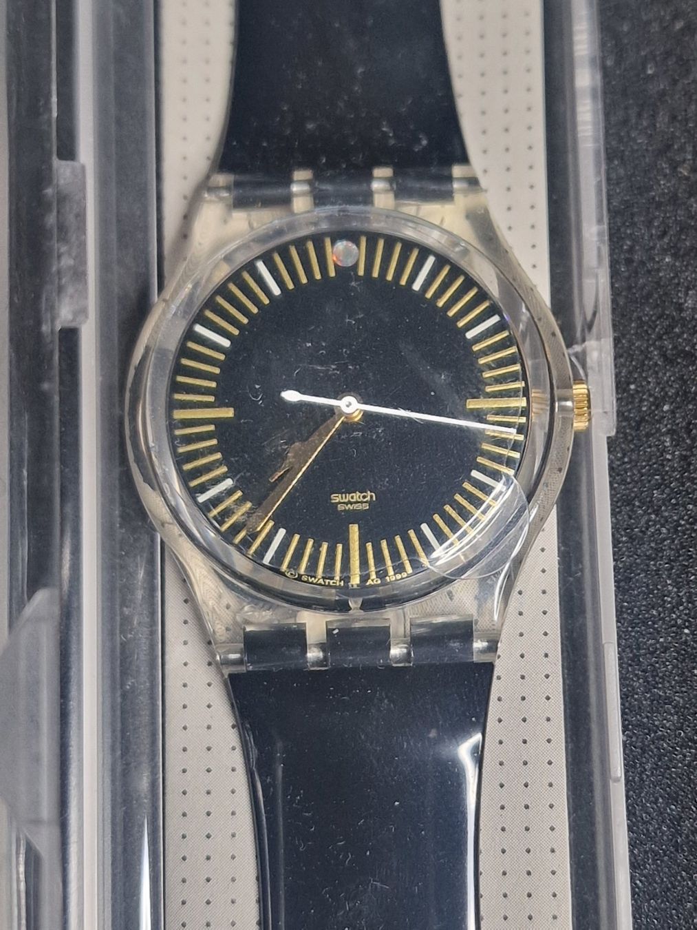 Swatch Uhren: 🌟 Swatch Special Basel 2001 Edition GK315C 🌟 – Neu und originalverpackt aus Bülach von TimeDealsNow