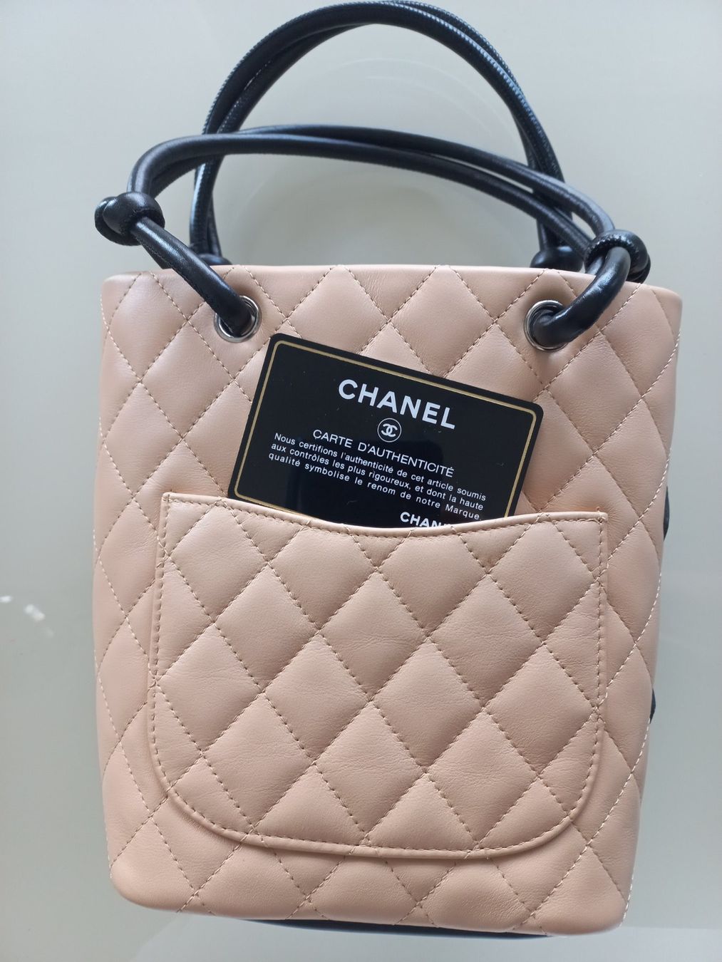 Chanel Borse da donna: Sac Chanel authentique et NEUF – Nuovo e nell'imballaggio originale da Gland venduto da fel_fl7g 1
