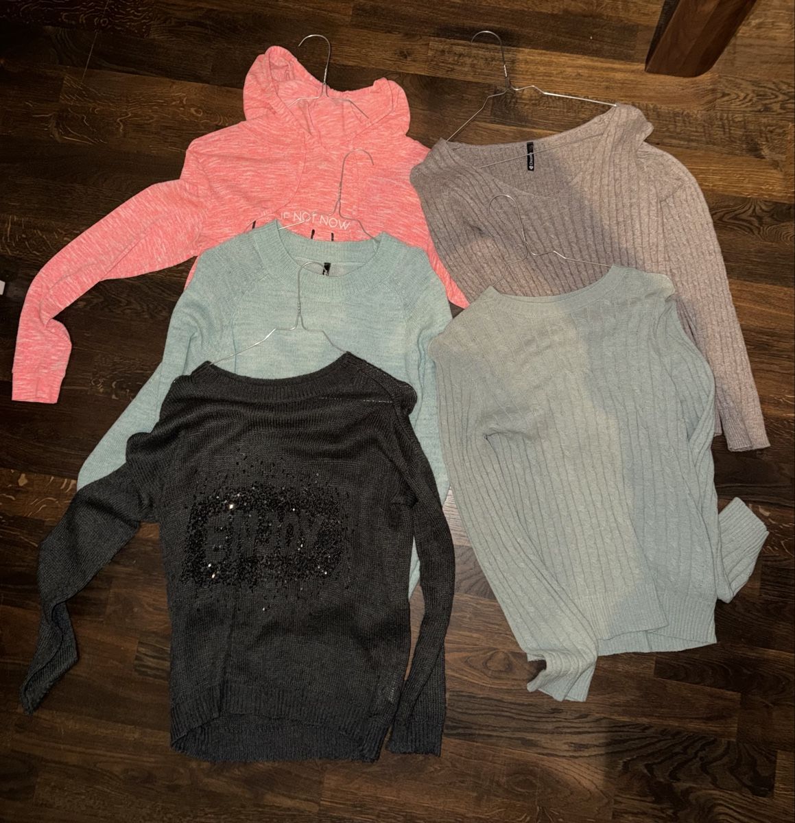 Maglioni & Felpe: Schöne Pullover Gr S/M – Usato da Gattikon venduto da Sunshine4.