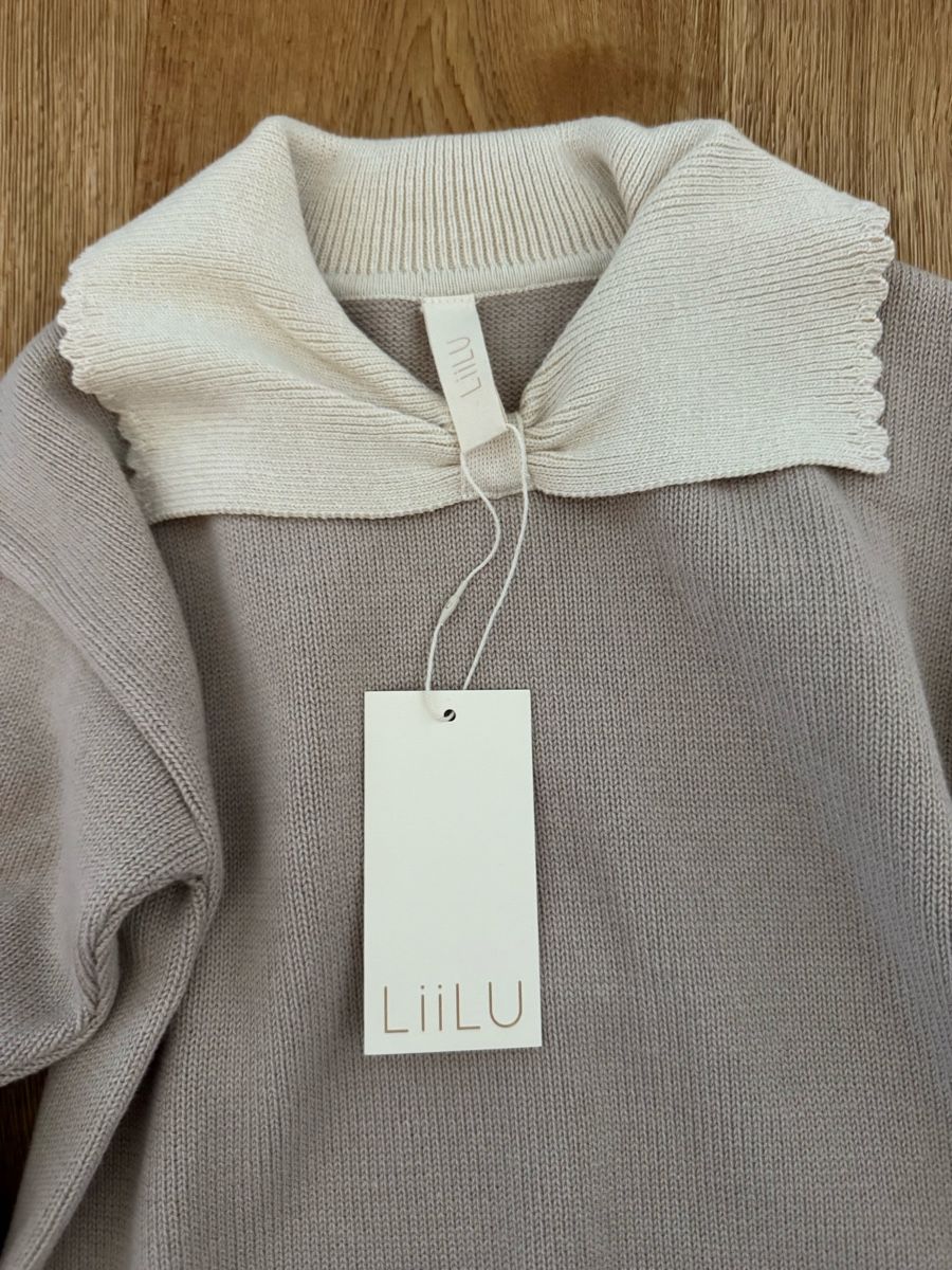 Pulls et sweat-shirts: Neu Liilu Pullover 8Y – Neuf avec emballage d'origine à Balgach par zreredein 1