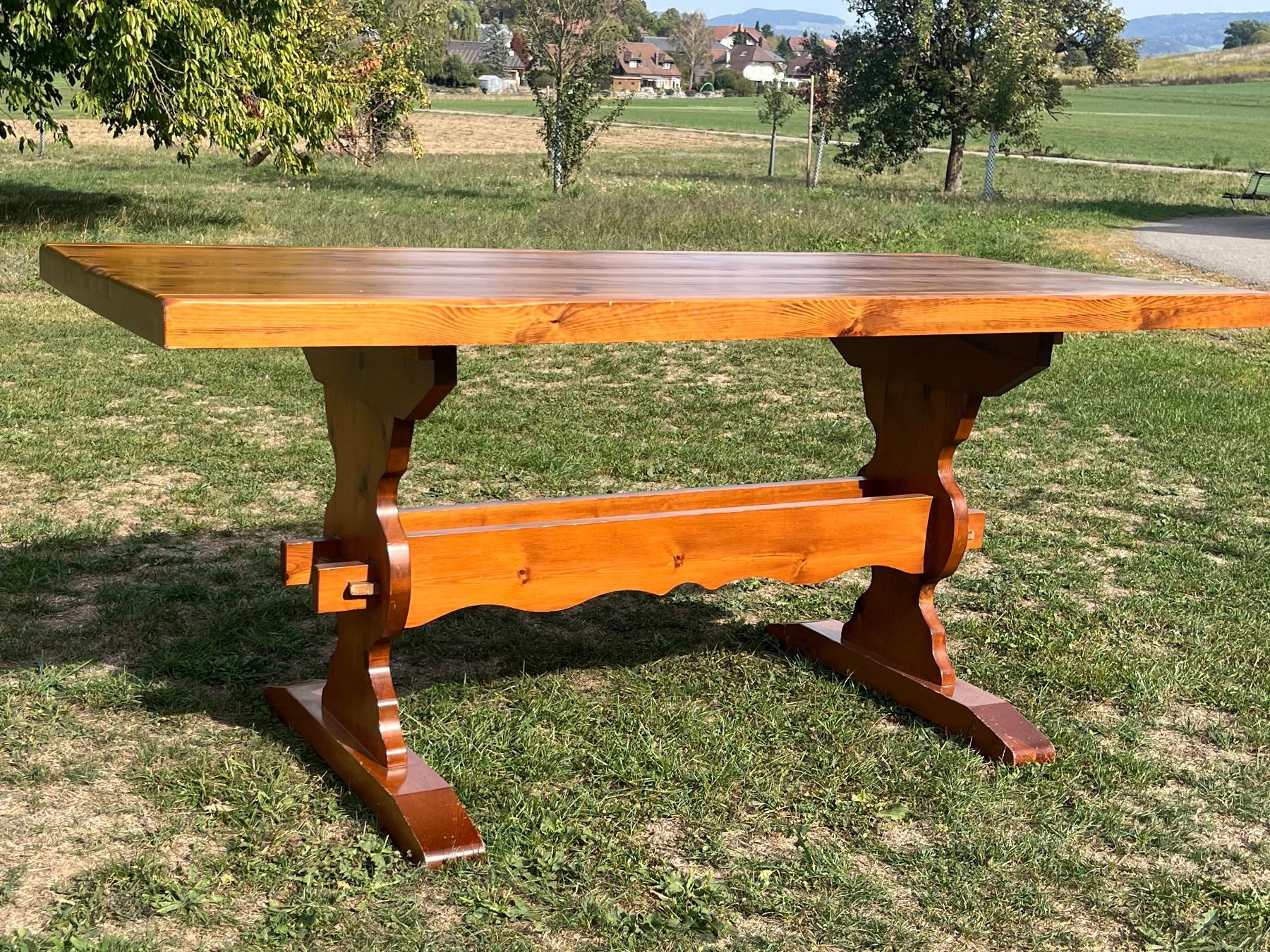 Tische: Tisch Massiv Holz – Gebraucht aus Allmendingen b. BE von juair 6