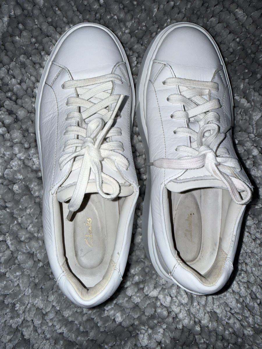 Clarks Herrenschuhe: Weisse Schuhe von Clarks – Gebraucht aus Schlieren von ana_ribeiro19 4