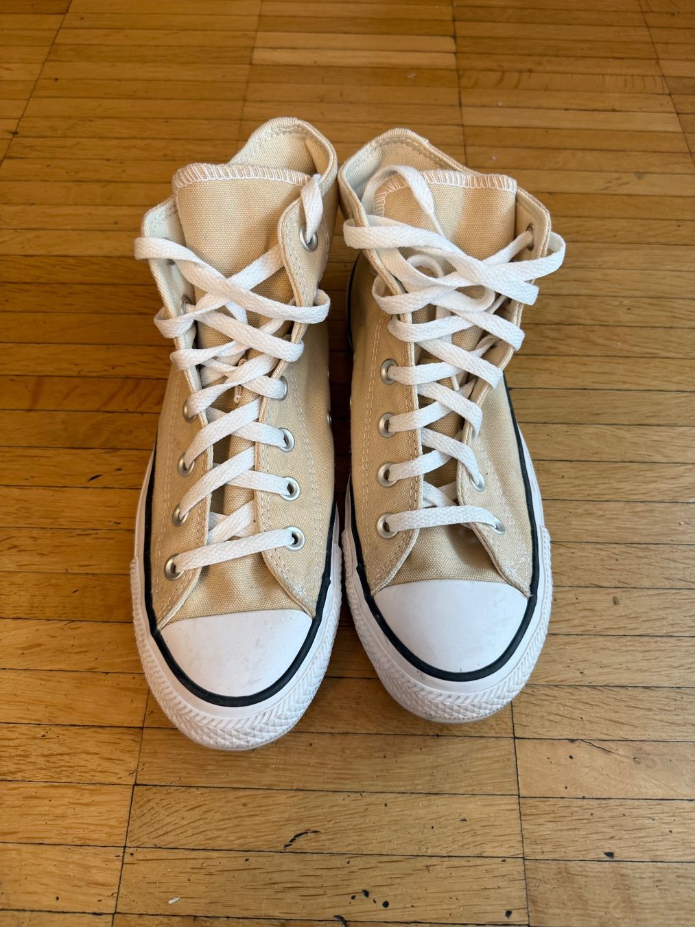Converse Scarpe da donna: Converse All Star  Beige, Grösse 39, Top Zustand – Usato da Zürich venduto da congenium