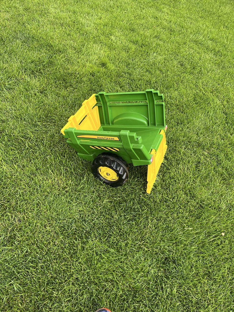 John Deere Veicoli per bambini: John Deere Anhänger  – Usato da Zell LU venduto da Imbi1