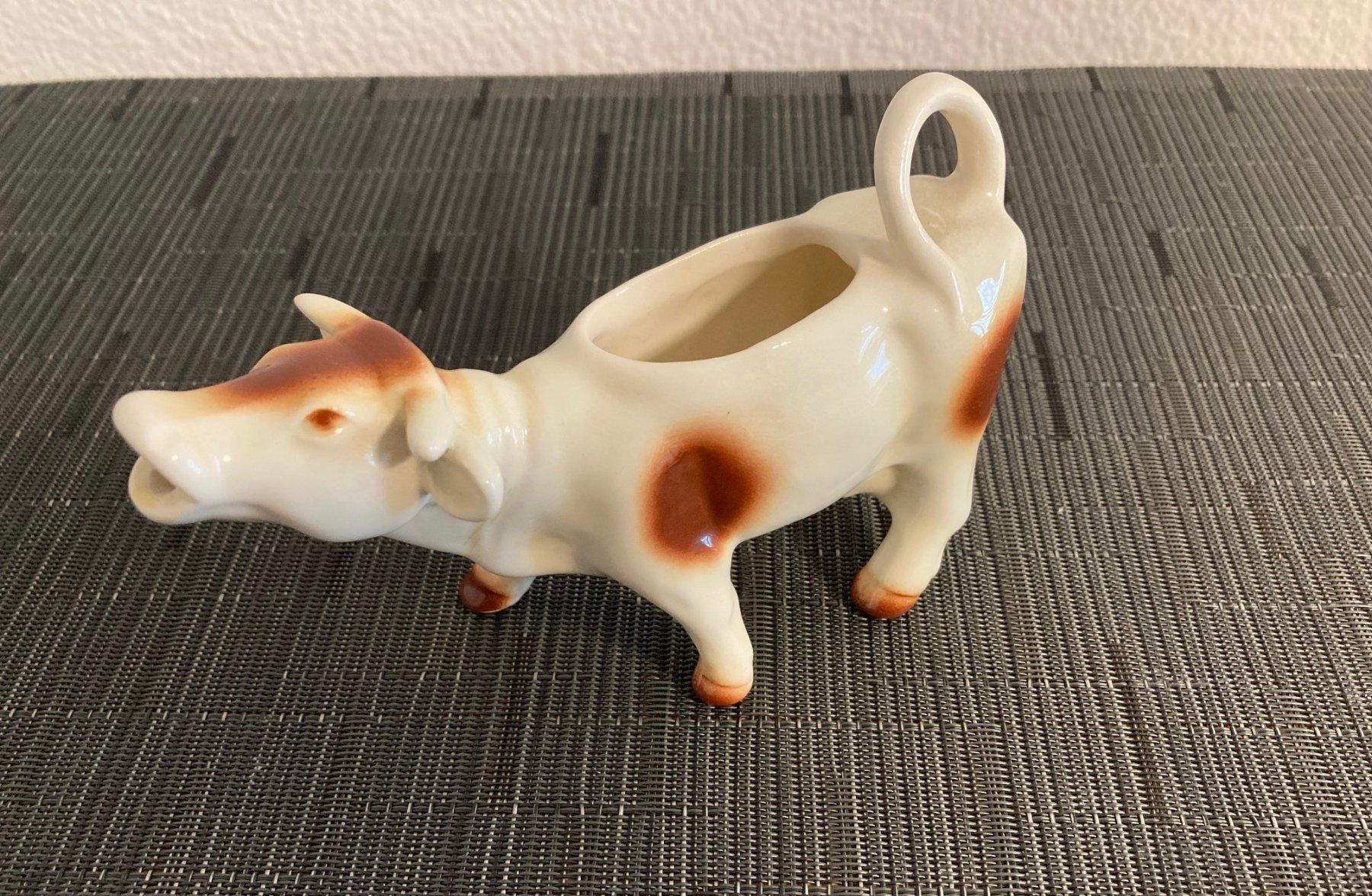 Figuren: Milchkuh / Kuhkännchen, Porzellan – Gebraucht aus Zürich von cornetto55 2