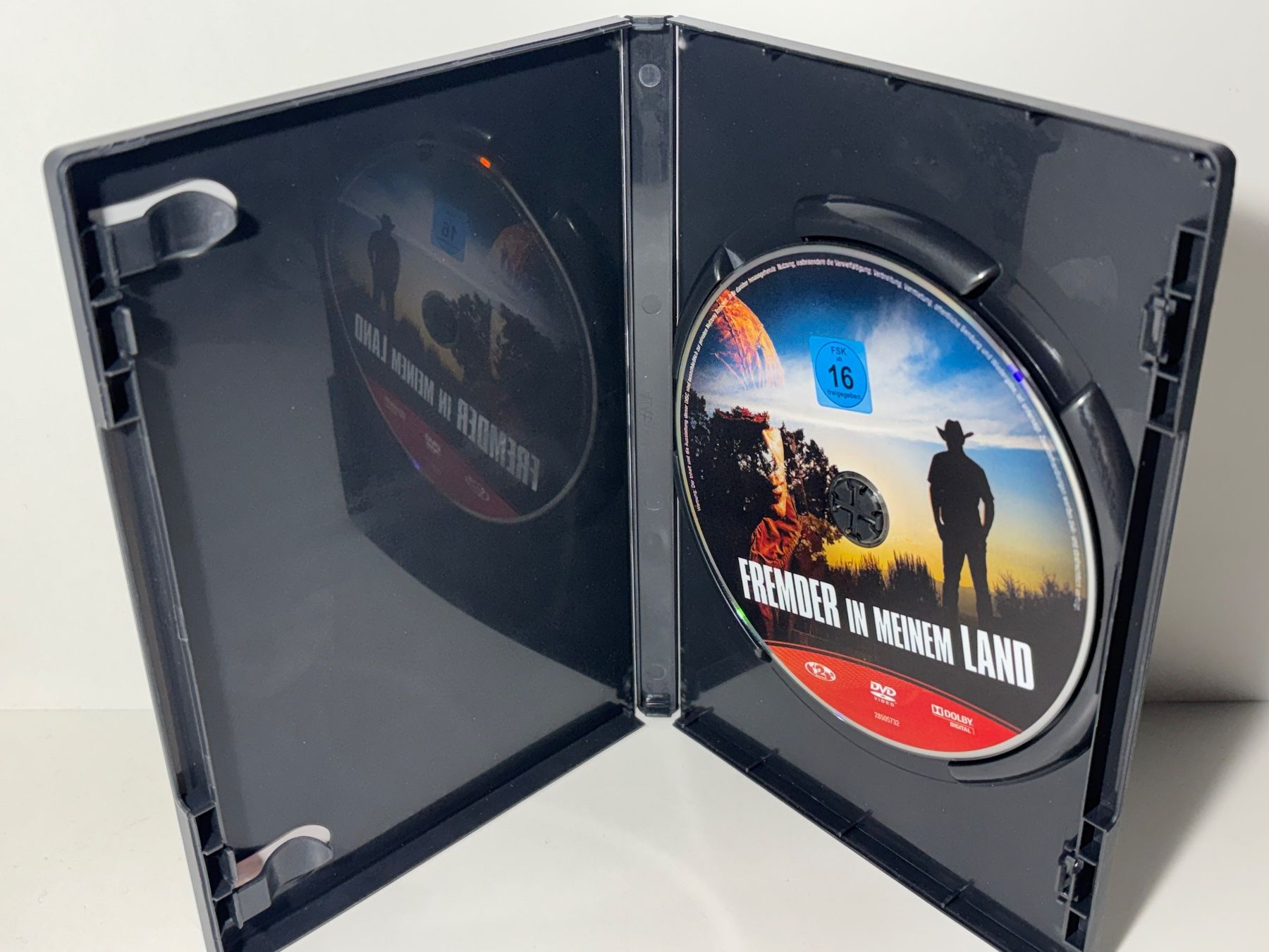 Tutti i DVDs: Fremder in meinem Land DVD – Usato da Wilderswil venduto da Sstriker 2