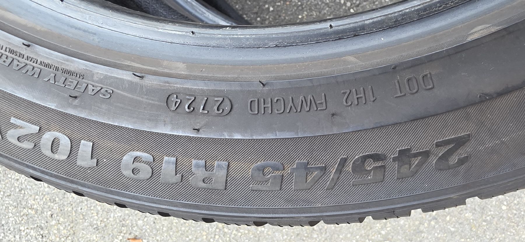 Kumho Pneus & Kompletträder: Winterpneu 245/45/R19 M+S – Gebraucht aus herzogenbuchsee von jamma01 4