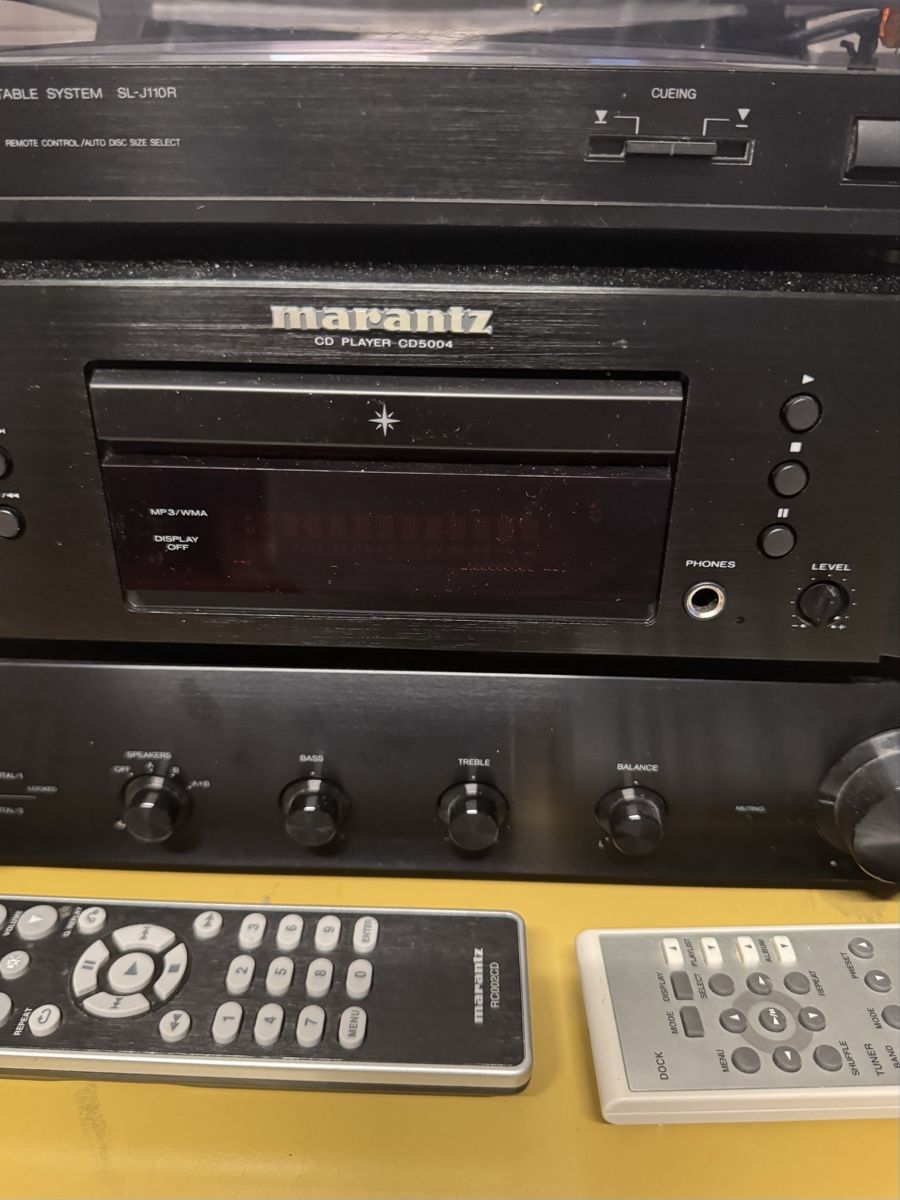 Amplificatori: Technics  Marantz  Verstärker  – Usato da Schlieren venduto da Freundlich02 4
