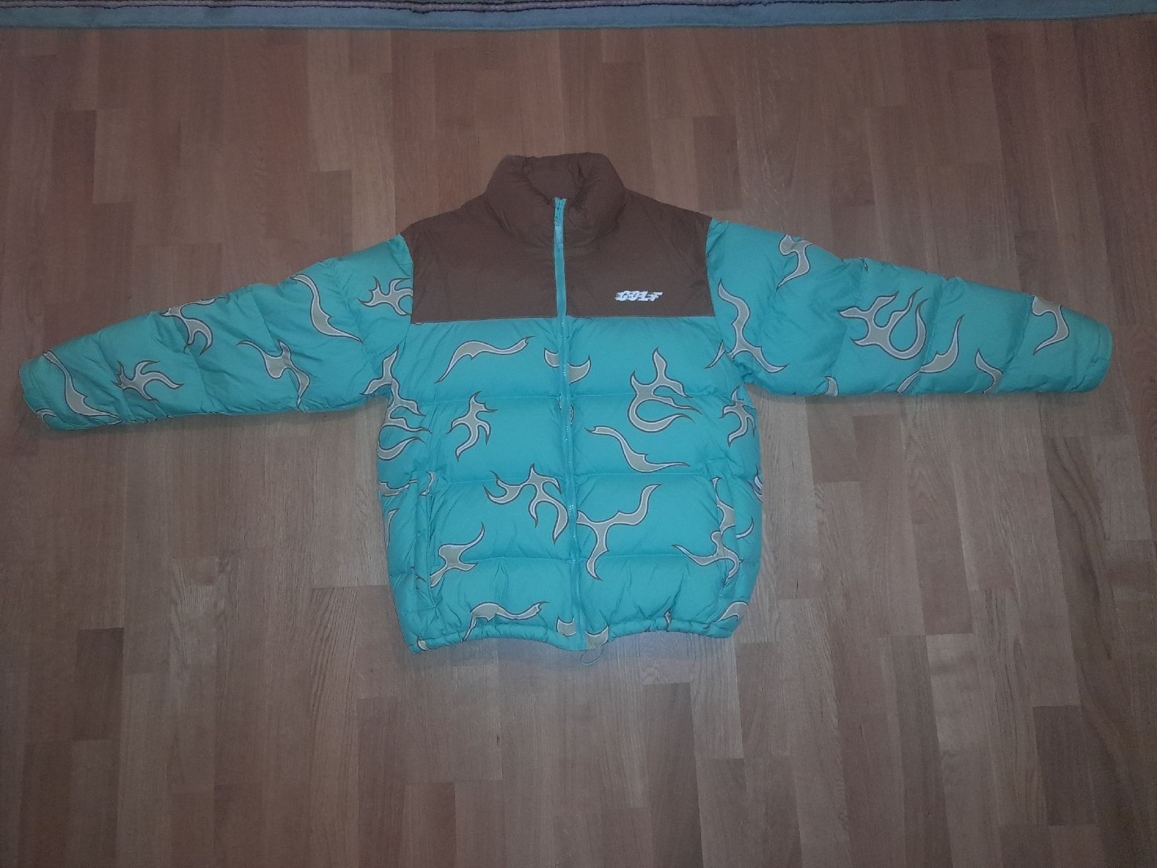 Giacche: Puffer Jacket Golf , size L – Usato da Yverdon-les-Bains venduto da flo_dp9c
