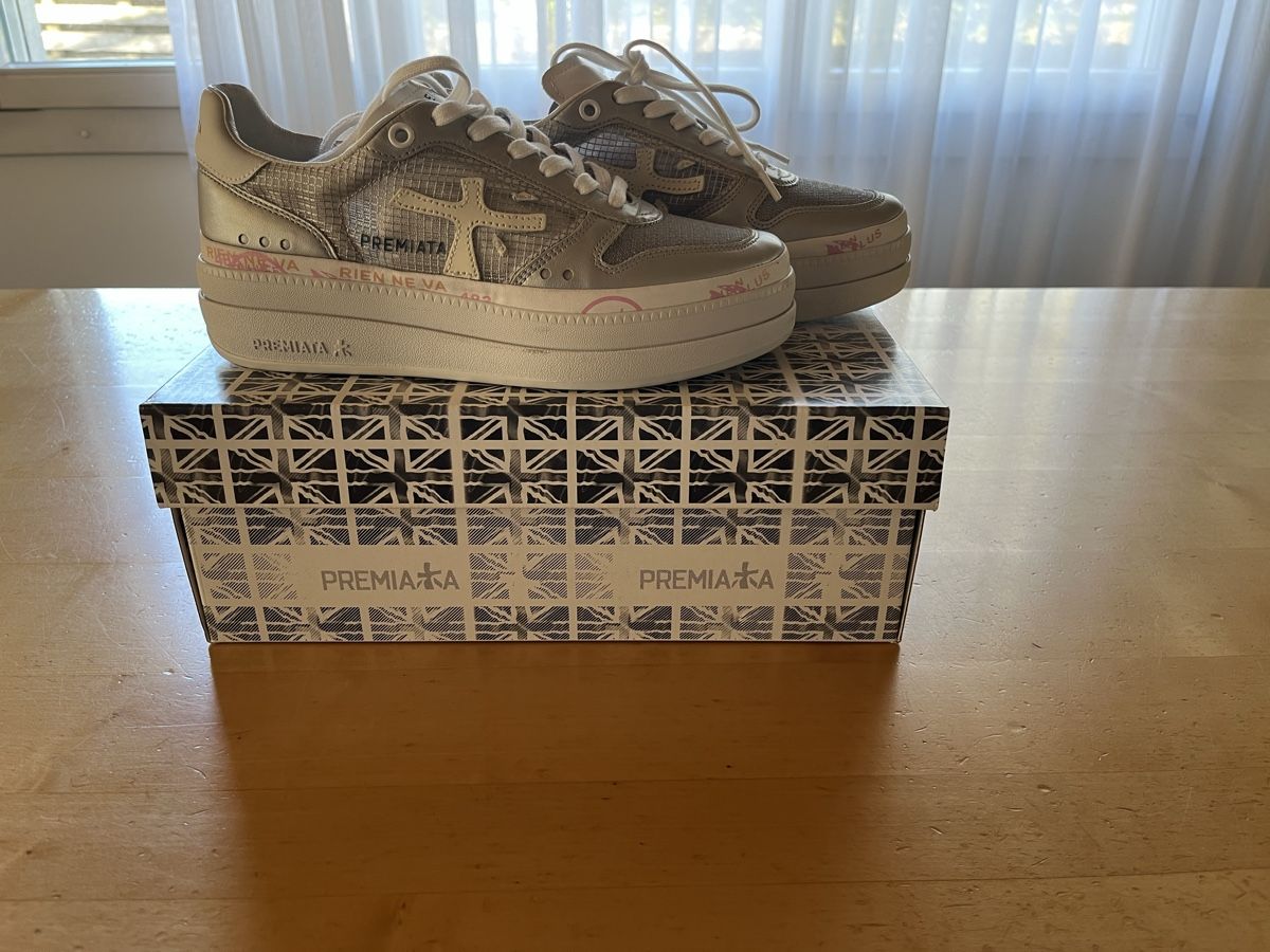 Scarpe da donna: Premiata Sneakers Gr. 38 Neu – Nuovo e nell'imballaggio originale da Suhr venduto da nataschaad 1