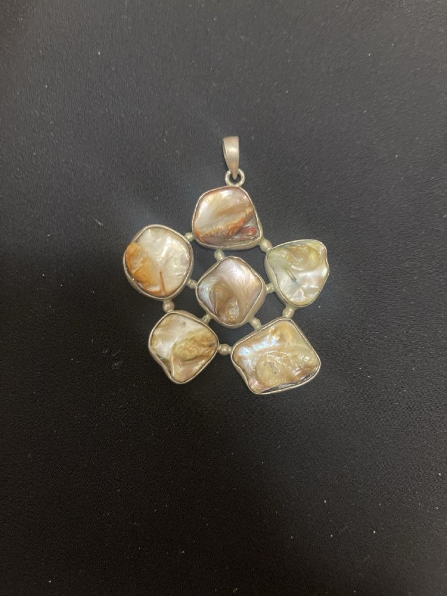 Pendentifs: Anhänger – D'occasion à Birmensdorf ZH par irina61