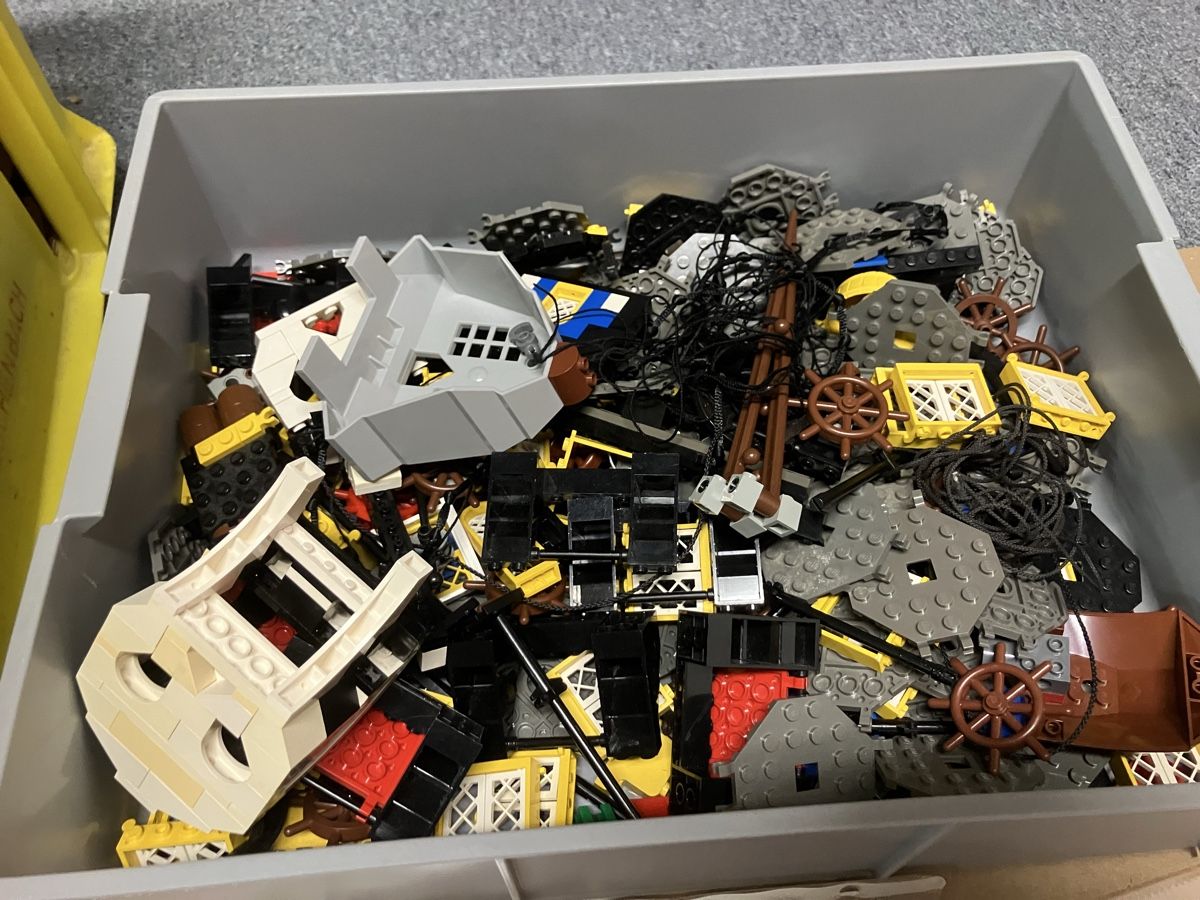 Lego Kit di costruzioni: Lego Piraten Boote usw – Usato da Luzern venduto da windundsichtschutz 3