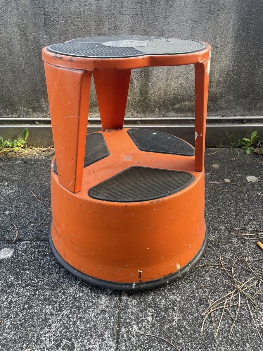 Hocker: Tabouret kick Step Vintage Orange – Gebraucht aus Vallamand von Bricbracbroc82 5