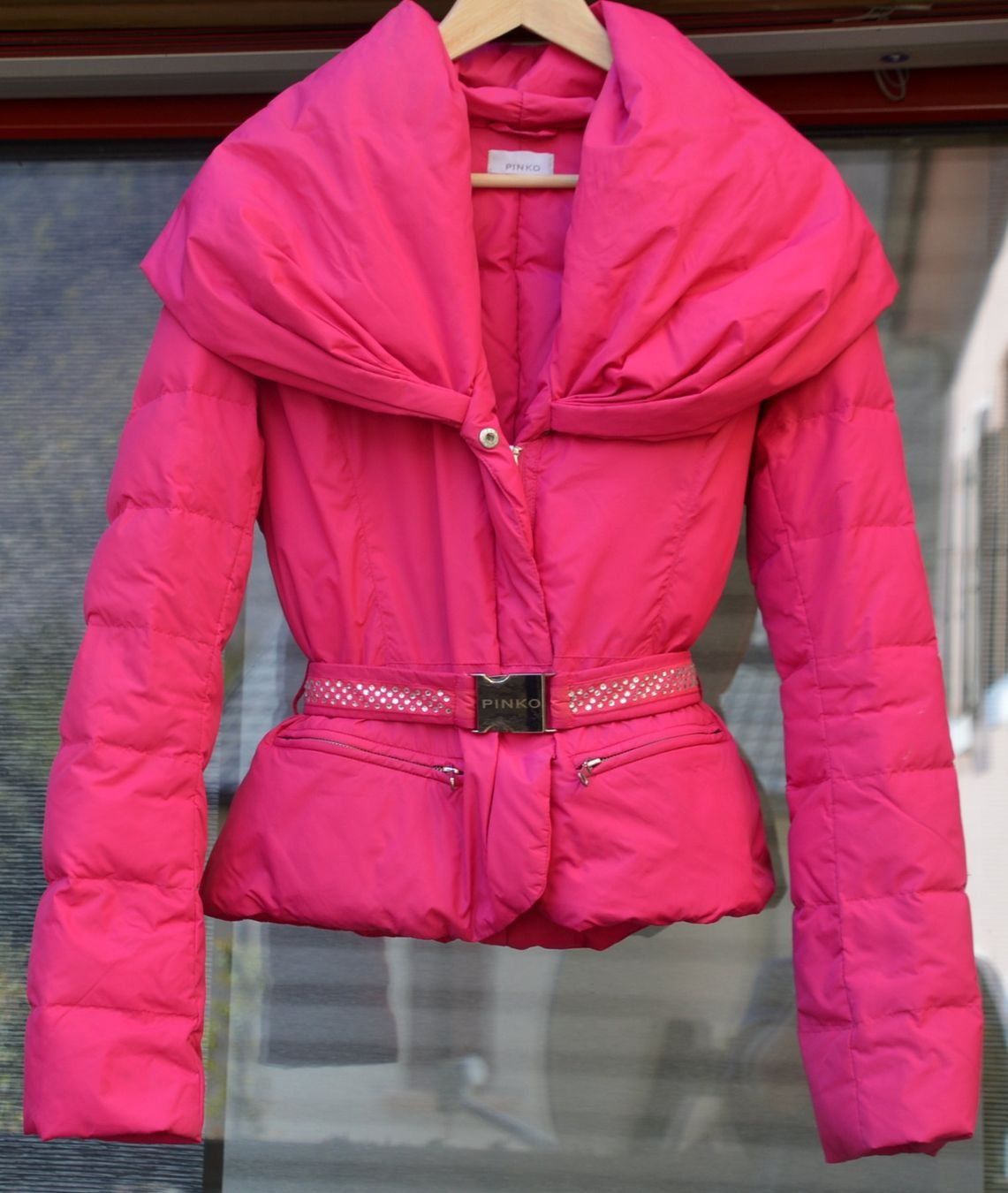 Pinko Jacken: Daunenjacke PINKO doudoune .38 – Gebraucht aus Collonges von arashee