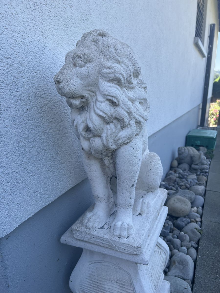 Sculture & Statue: 2 teilig Löwe Garten Dekoration Sommer-Schnäppchen – Usato da Unterkulm venduto da gue_hn6p 1