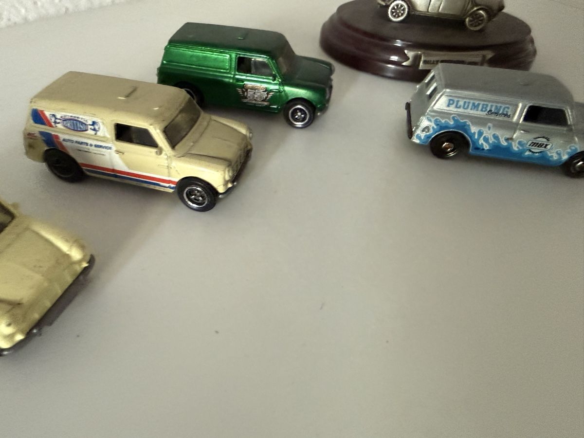 Modellbausätze & Standmodelle: Modellautos Mini Marque Models Set 4 Stück gebrauchter Zusta – Neu (gemäss Beschreibung) aus BASEL von zum_schneugge