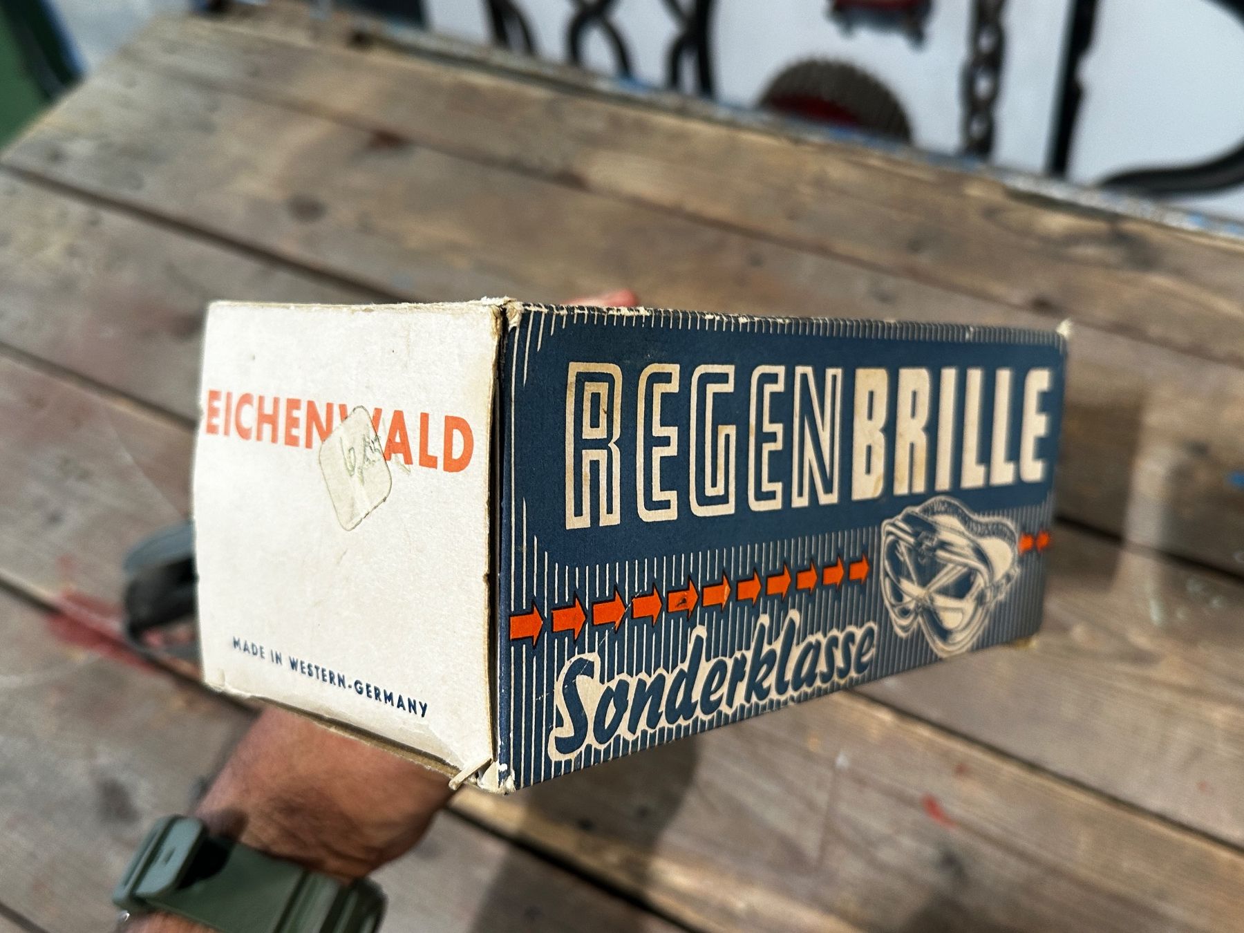 Brillen & Gläser: Oldtimer Motorradbrillen Vintage – Gebraucht aus Luzern von Fracht-Design 5