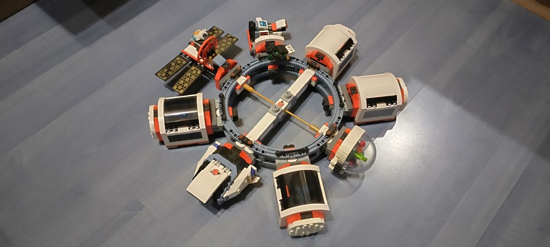 Lego Kit di costruzioni: Lego City 60433 - Station spatiale modulaire – Usato da Vuisternens-Ogoz venduto da FoxPeak