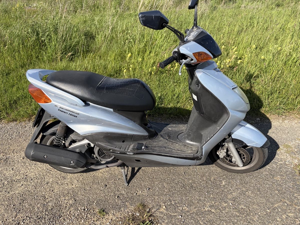 Yamaha Scooter: Yamaha Cygnus XC125 – Difettoso da Güttingen venduto da jos_787s