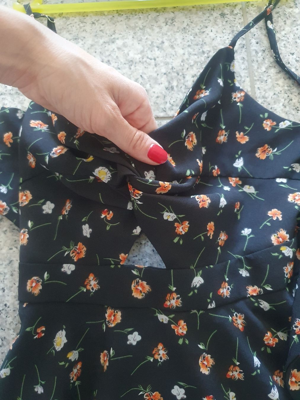 Vestiti: Kleid Blumenmuster kurz Grösse XS – Usato da Moosseedorf venduto da Sonnenschein.. 7