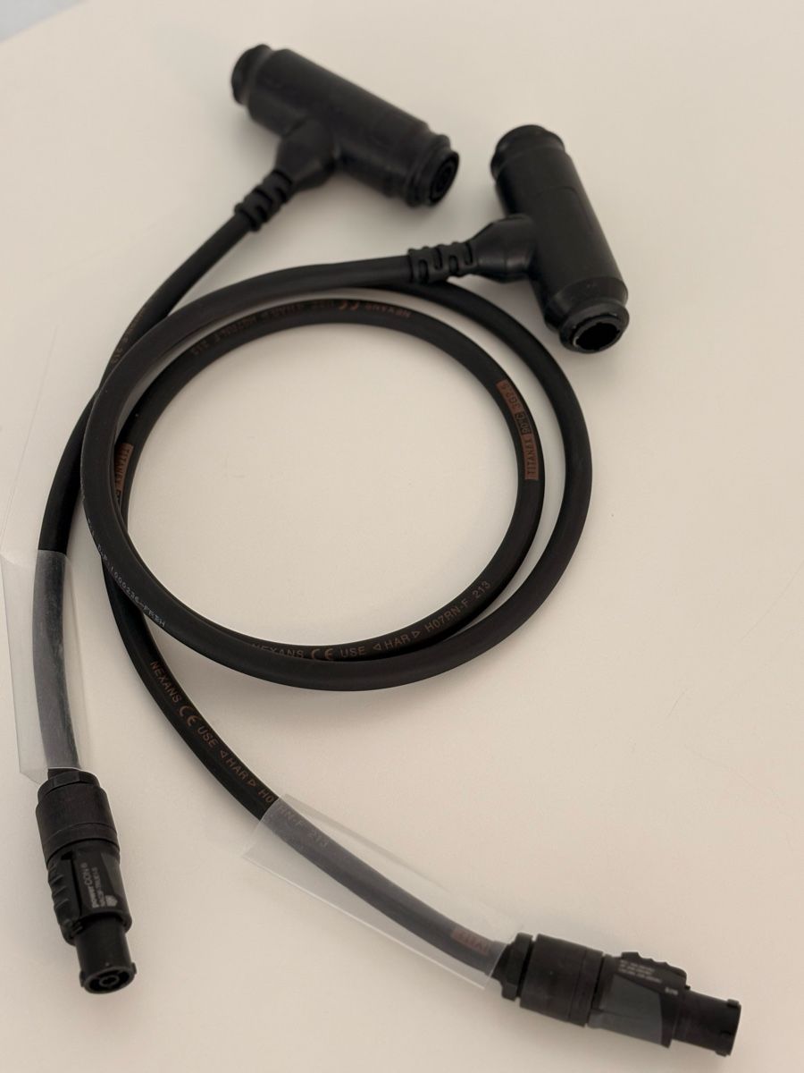 Alimentazione elettrica: T-Stück PowerCON – Usato da Urdorf venduto da bar_t5c7