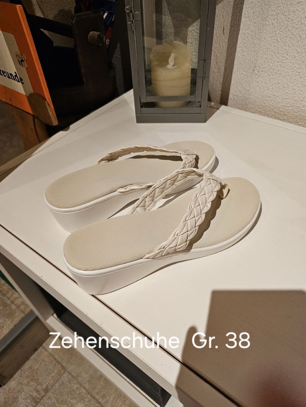 Damenschuhe: Zehenschuhe weiss – Neu (gemäss Beschreibung) aus Wegenstetten von sonnenschein60