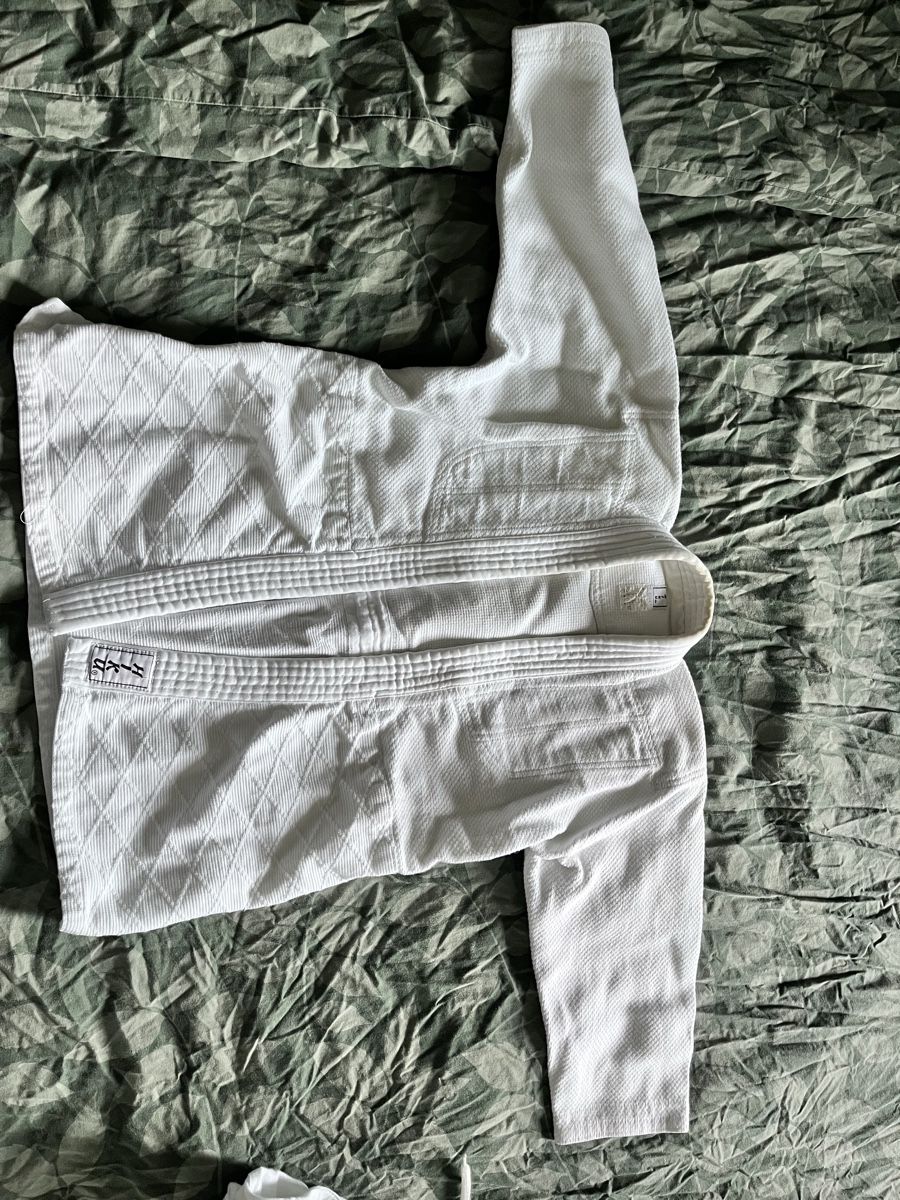 Kimono: Judodress 3 teilig – Usato da Hochdorf venduto da Forestgreen