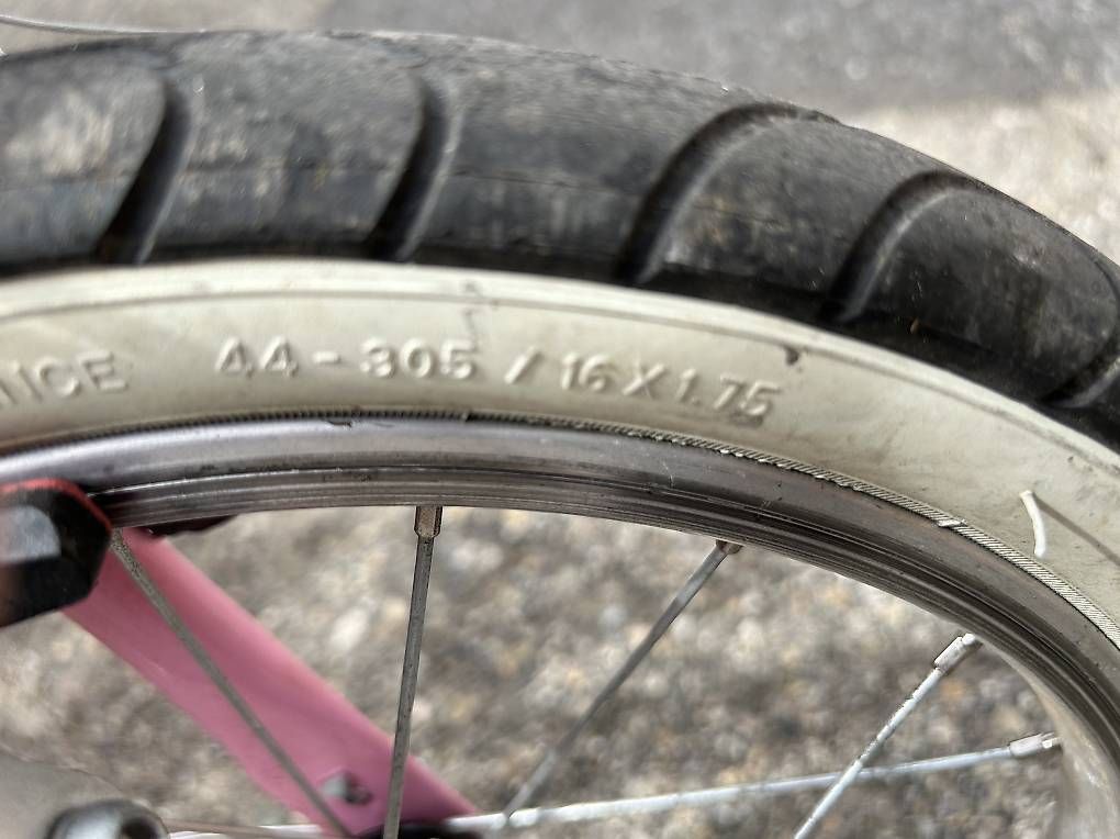 Biciclette: Velo 16 pouce fille – Usato da La Chaux-de-Fonds venduto da tuoro25 1